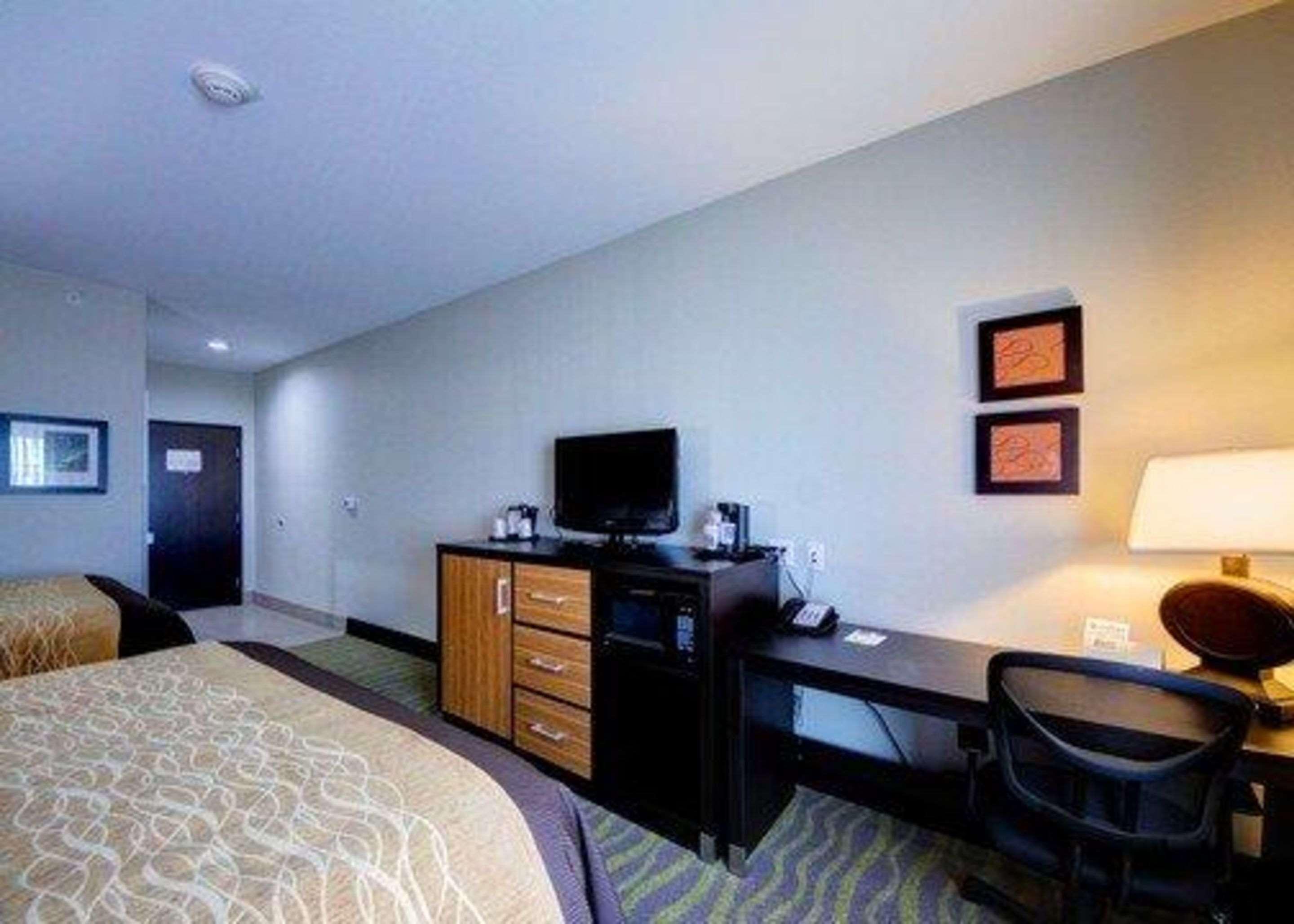 Comfort Inn & Suites Tulsa I-44 West - Rt 66 Oakhurst Экстерьер фото