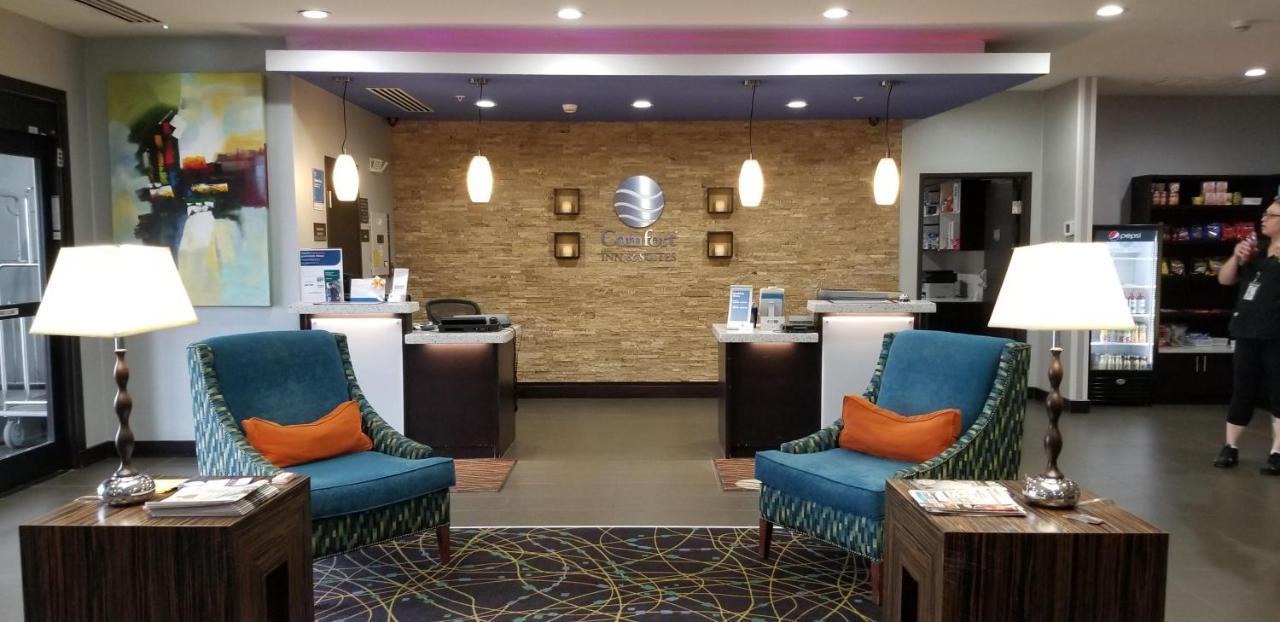 Comfort Inn & Suites Tulsa I-44 West - Rt 66 Oakhurst Экстерьер фото