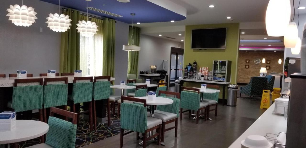 Comfort Inn & Suites Tulsa I-44 West - Rt 66 Oakhurst Экстерьер фото